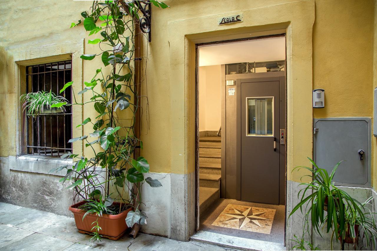 Roma Central Guest House Exterior photo